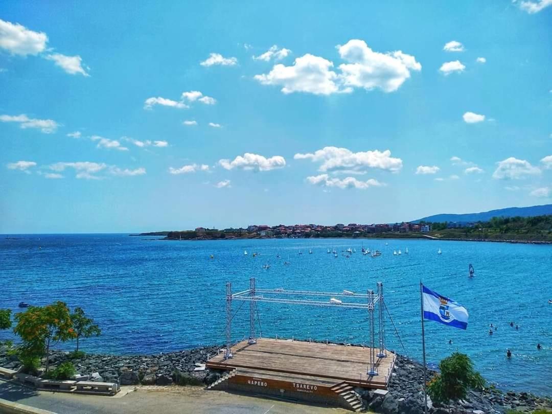 Апартаменти Кастро/Castro Apartments ツァレヴォ エクステリア 写真
